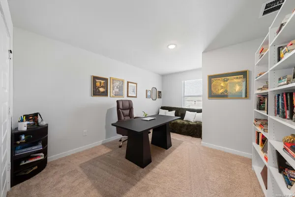 $2,300 | 14538 Camino Way, San Antonio, TX 78253