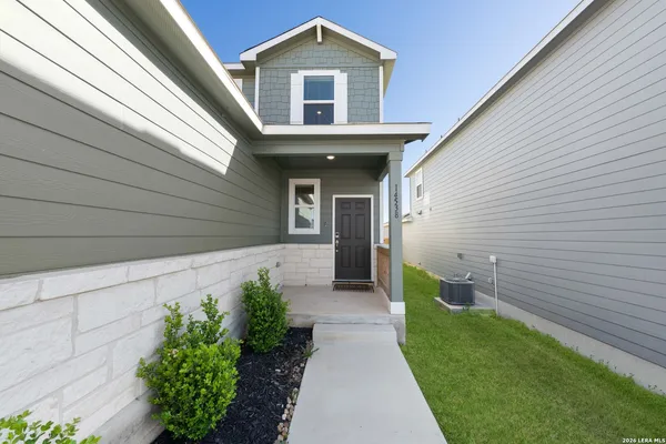 $2,300 | 14538 Camino Way, San Antonio, TX 78253