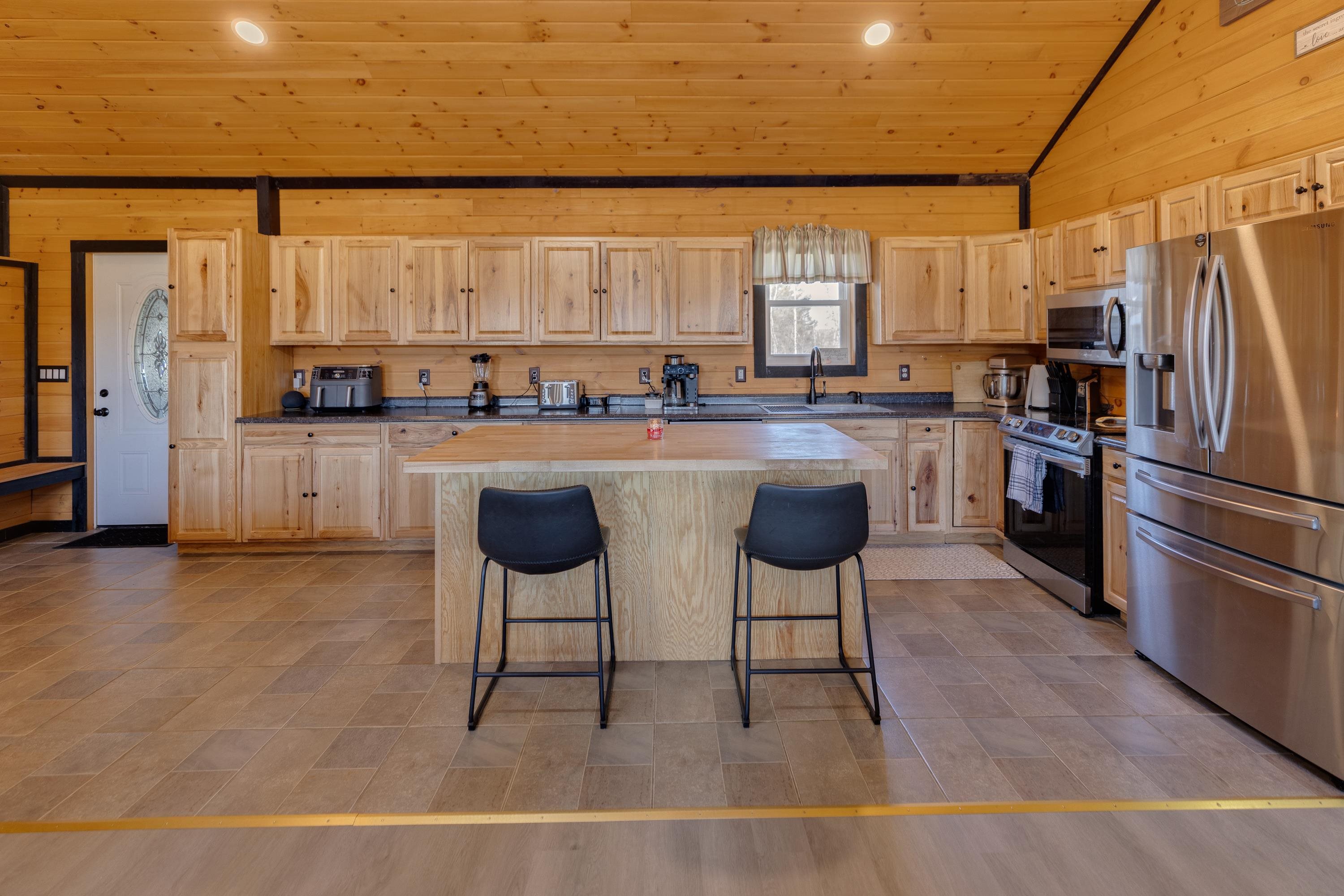 603 Meadows Road Jefferson, NH 03583 - Photo 10 of 60 Gallery Image 10