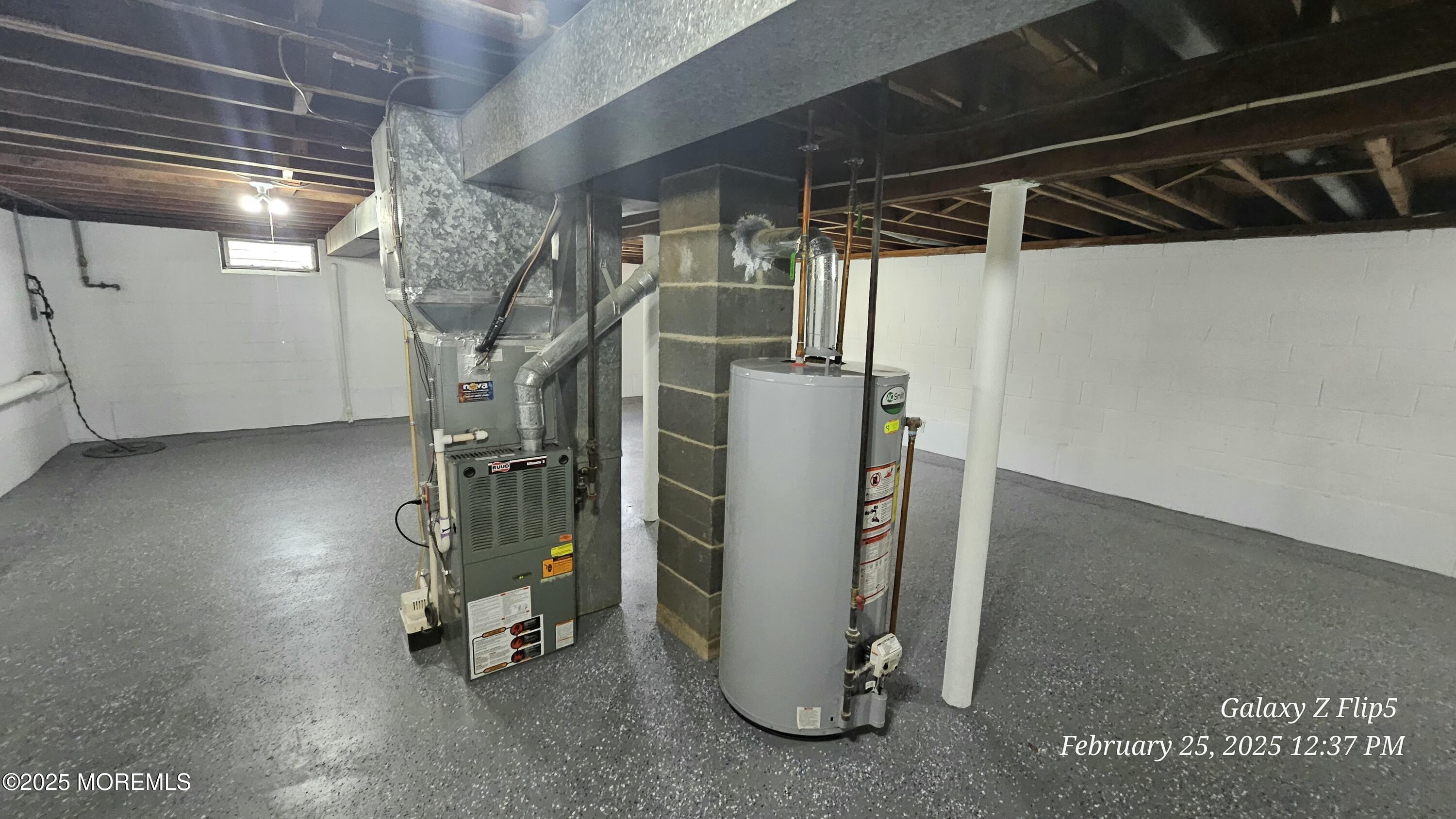 Park Avenue Freehold, NJ 07728 - Photo 16 of 18 a view of a room with gym equipment