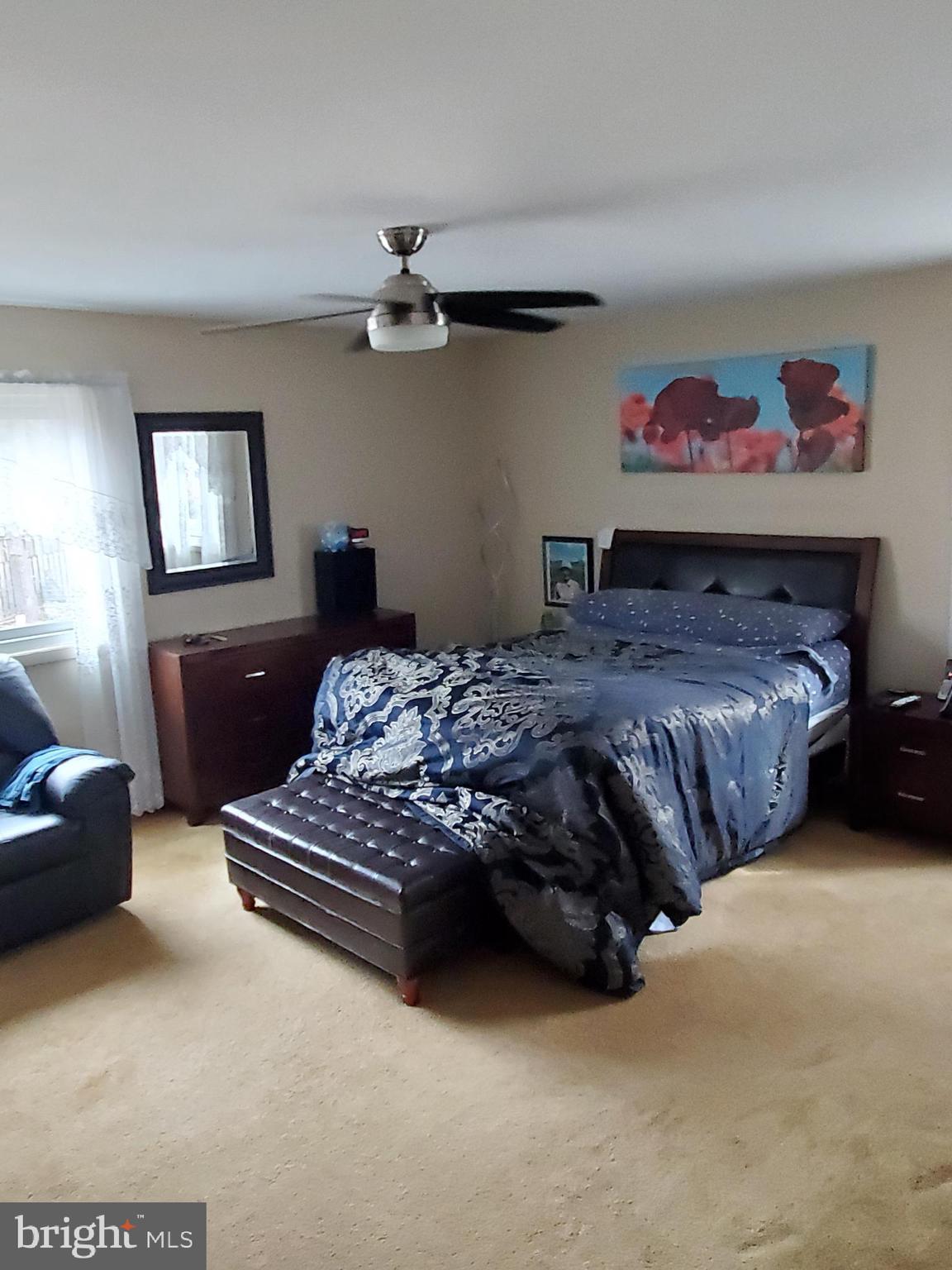 33 Thrush Road Sterling, VA 20164 - Photo 9 of 9 Large Primary