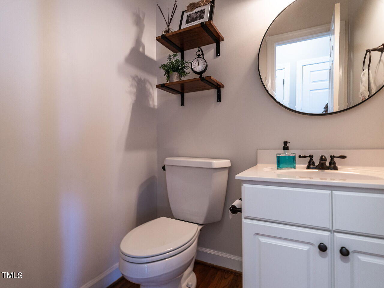 6612 Arbor Grande Way Raleigh, NC 27615 - Photo 15 of 30 018-1280x960-powder-room
