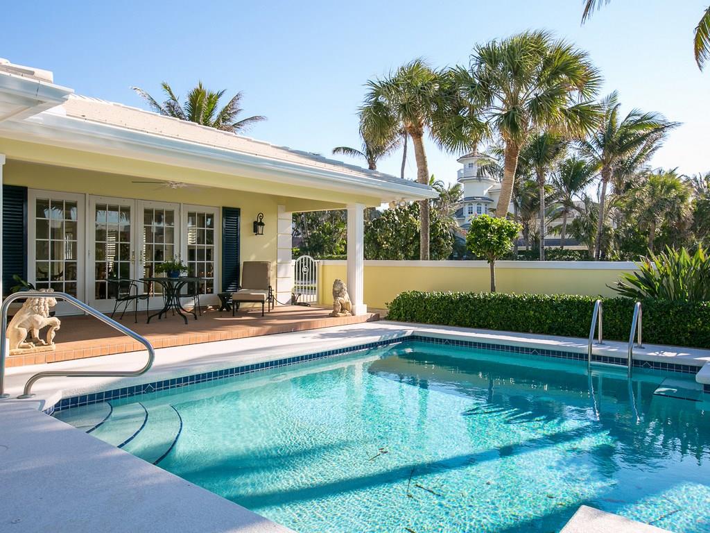 975 Reef Road Vero Beach, FL 32963 - Photo 1 of 27 Gallery Image 1