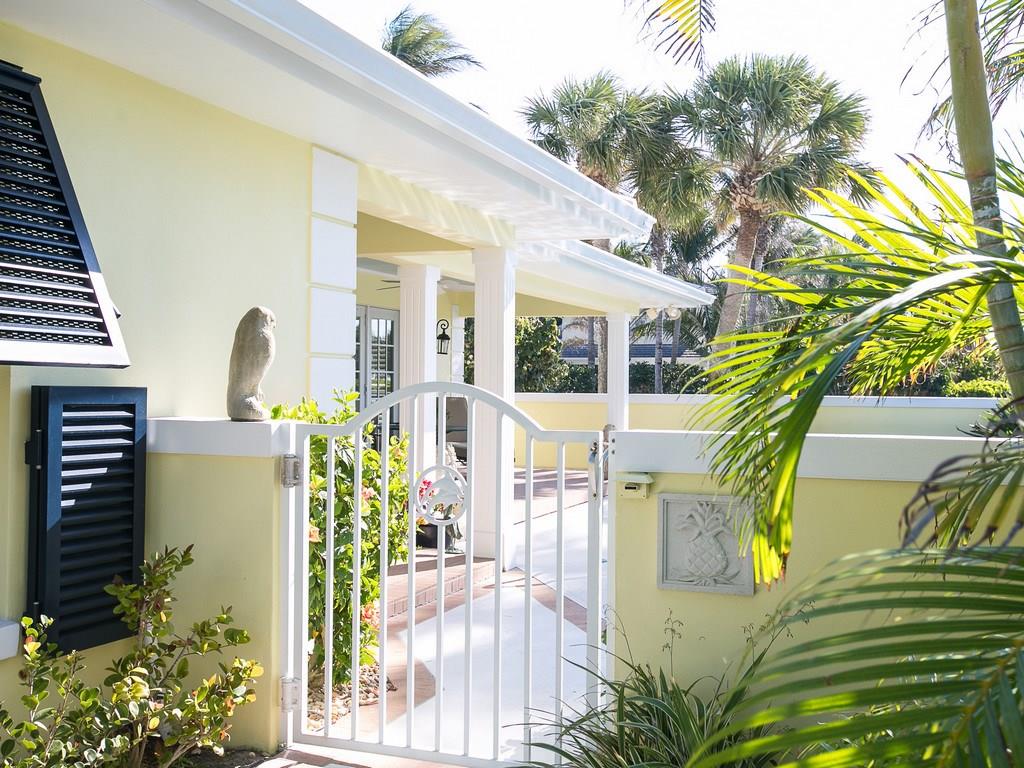 975 Reef Road Vero Beach, FL 32963 - Photo 4 of 27 Gallery Image 4