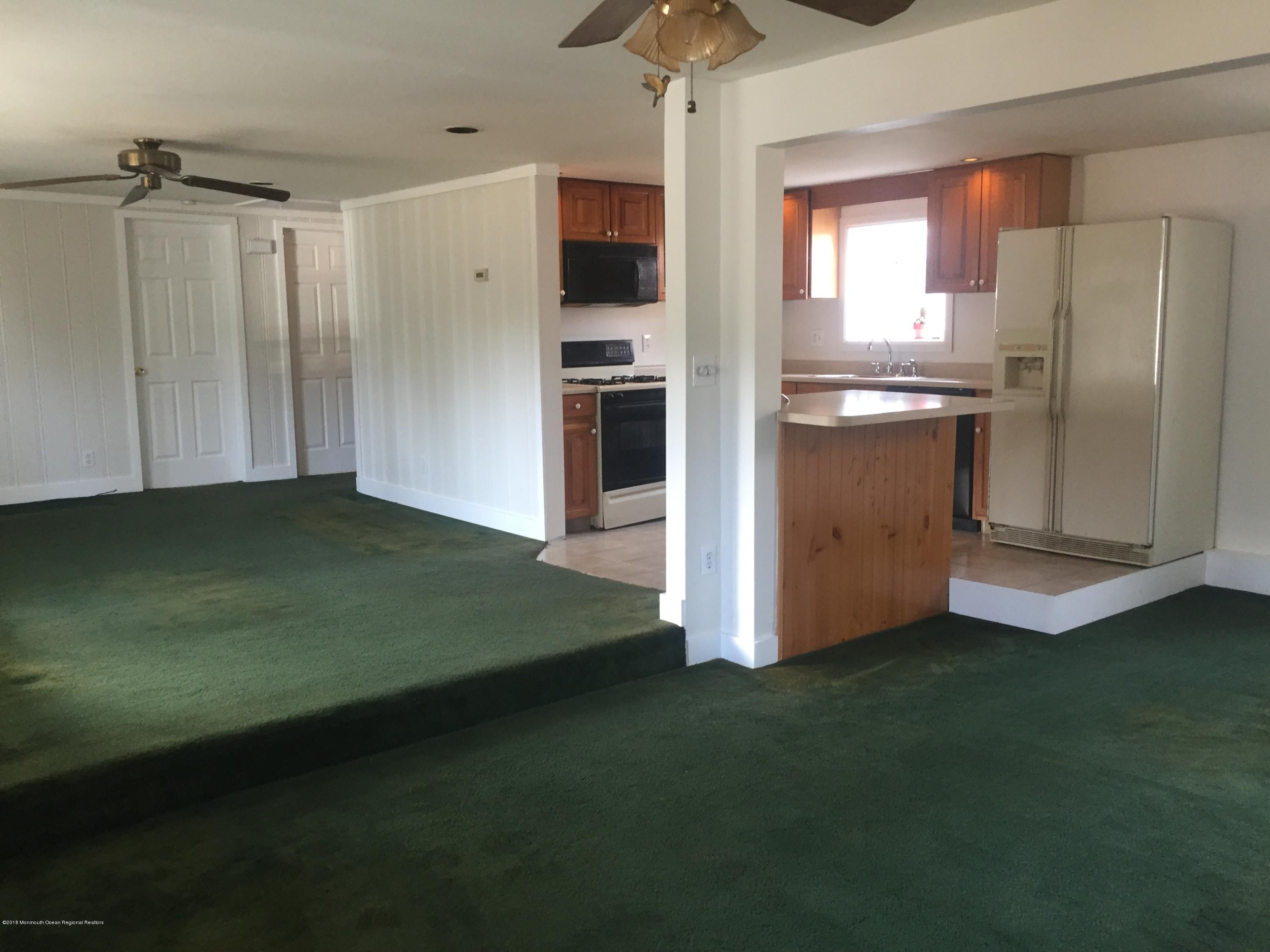 648 Bennetts Mills Road Jackson, NJ 08527 - Photo 13 of 27 212