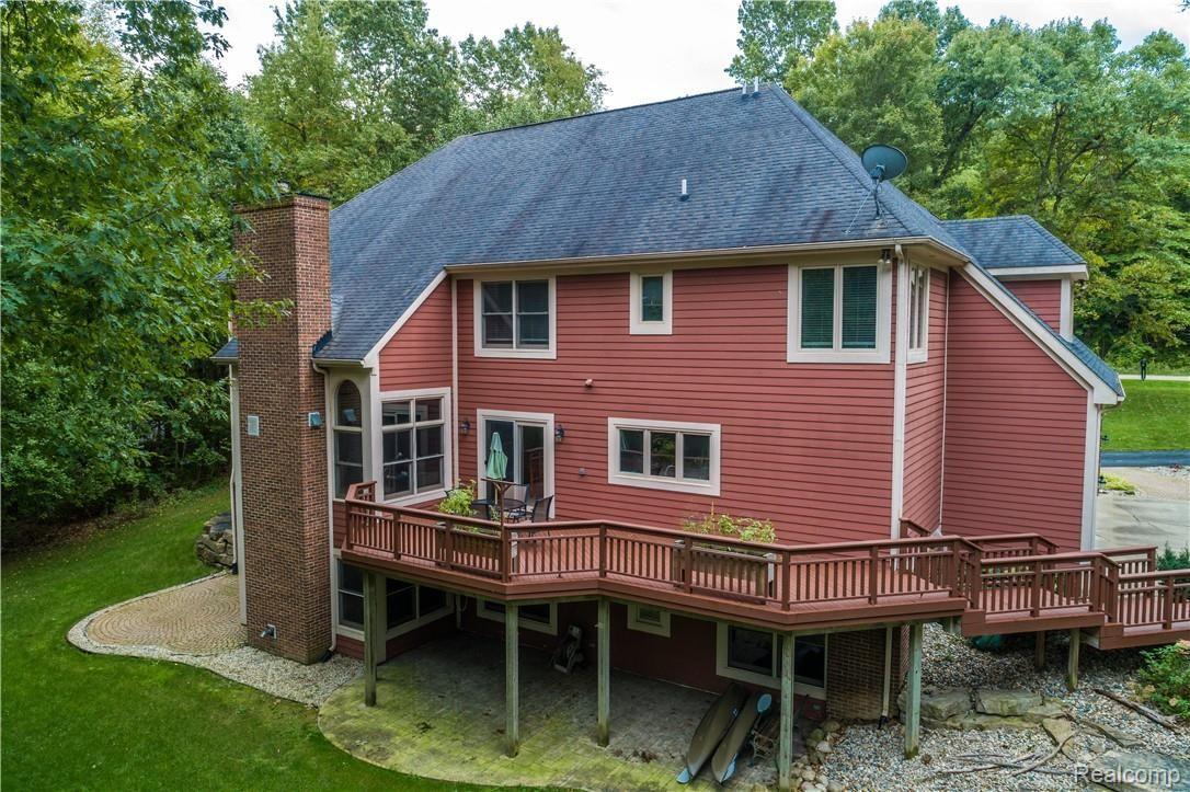 260 Hawk Ridge Drive Clarkston, MI 48348 - Photo 19 of 91 Aerial Exteriors (8 of 12).jpg