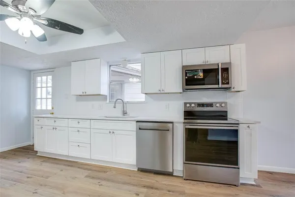 $2,950 | 605 Jeff Davis Court, Conroe, TX 77302