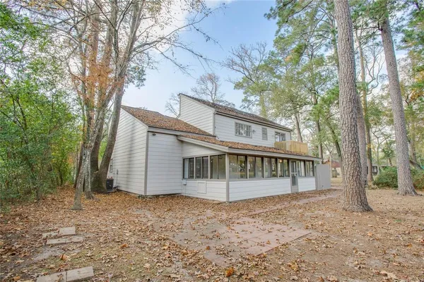 $2,950 | 605 Jeff Davis Court, Conroe, TX 77302