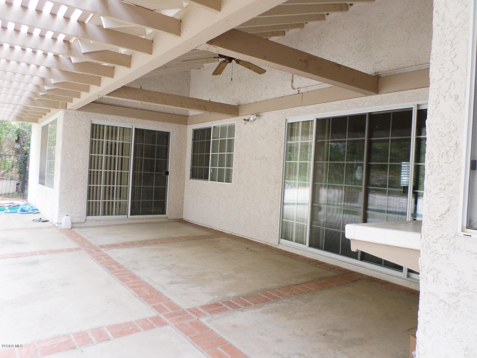 4889 Summit Avenue Simi Valley, CA 93063 - Photo 14 of 18 SAM_0757