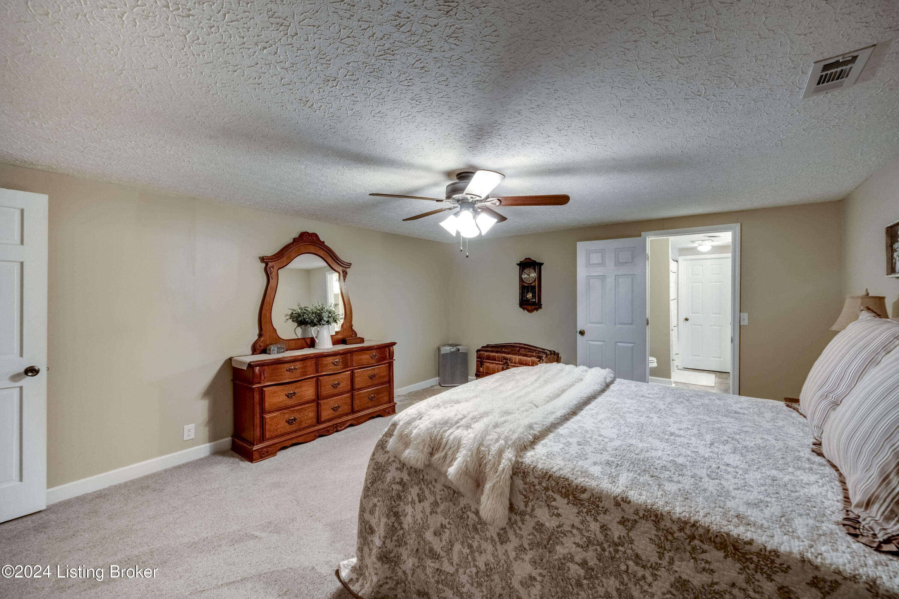 128 Marilyn Road Lebanon Junction, KY 40150 - Photo 31 of 48 2Y0A6608-A