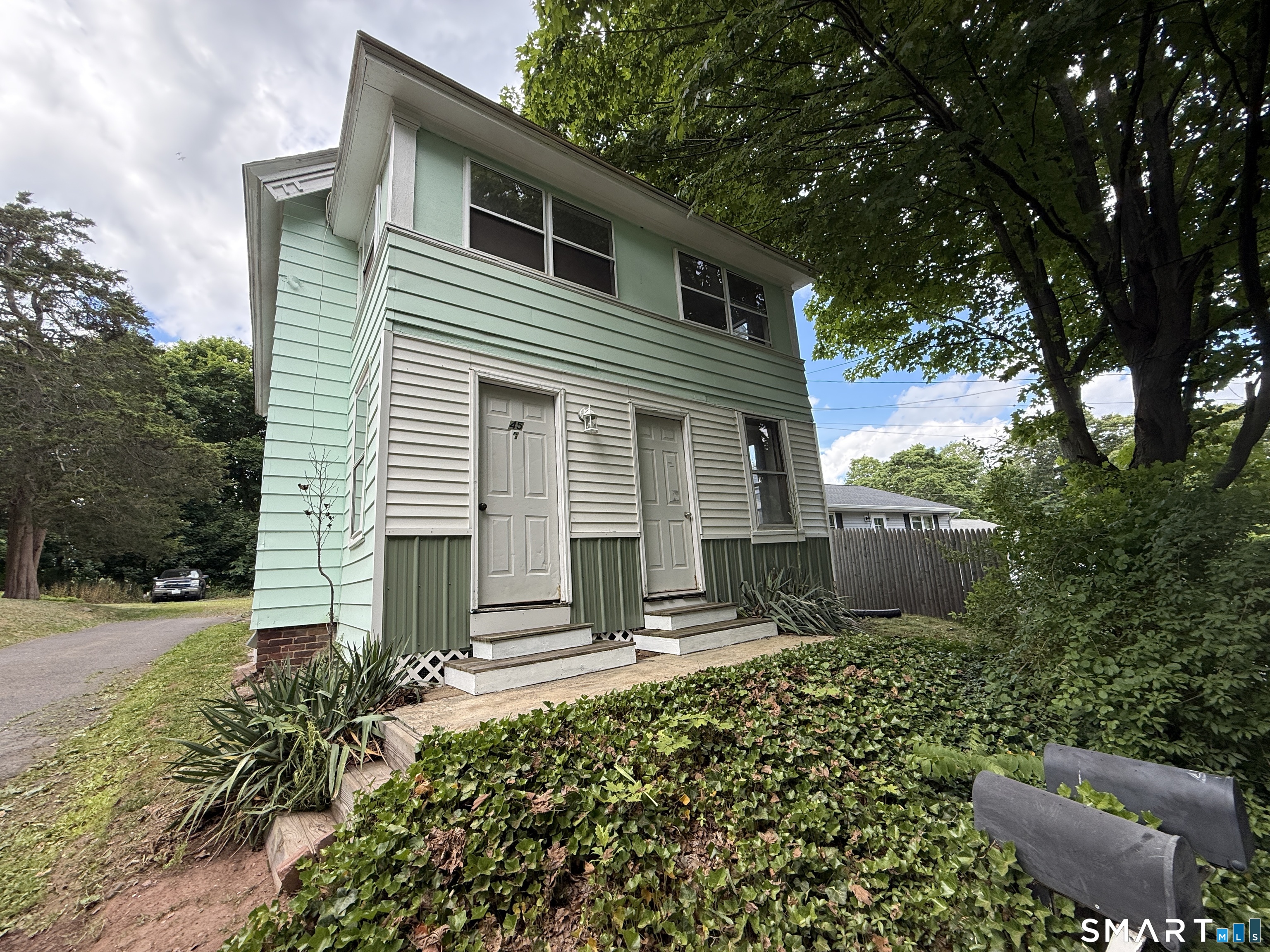 45 Birch Road Meriden, CT 06451 - Photo 2 of 14