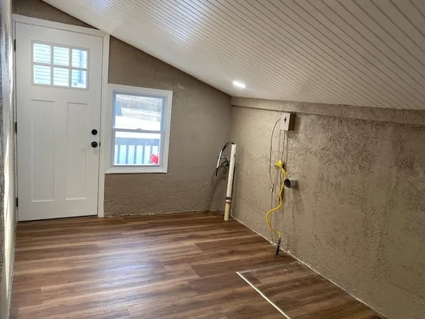 $129,900 | 109 West Iowa Street, Spring Valley, IL 61362