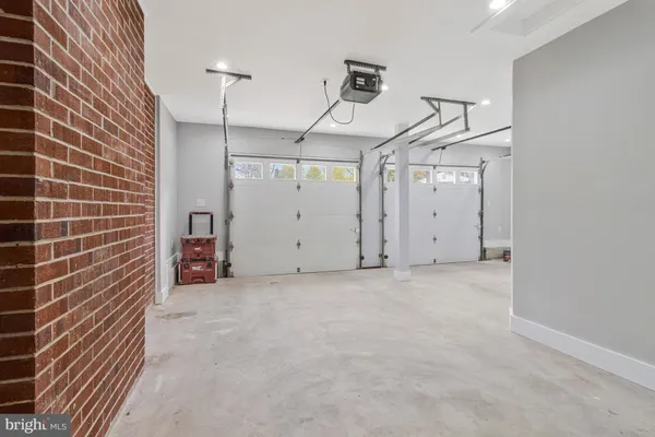 $1,200,000 | 1915 Shannon Court, Alexandria, VA 22306