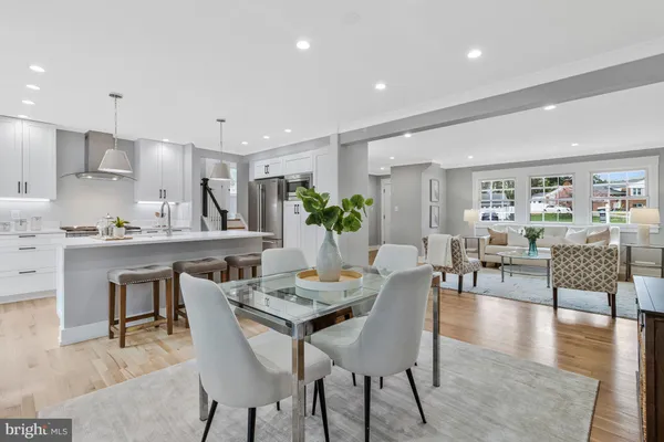 $1,200,000 | 1915 Shannon Court, Alexandria, VA 22306