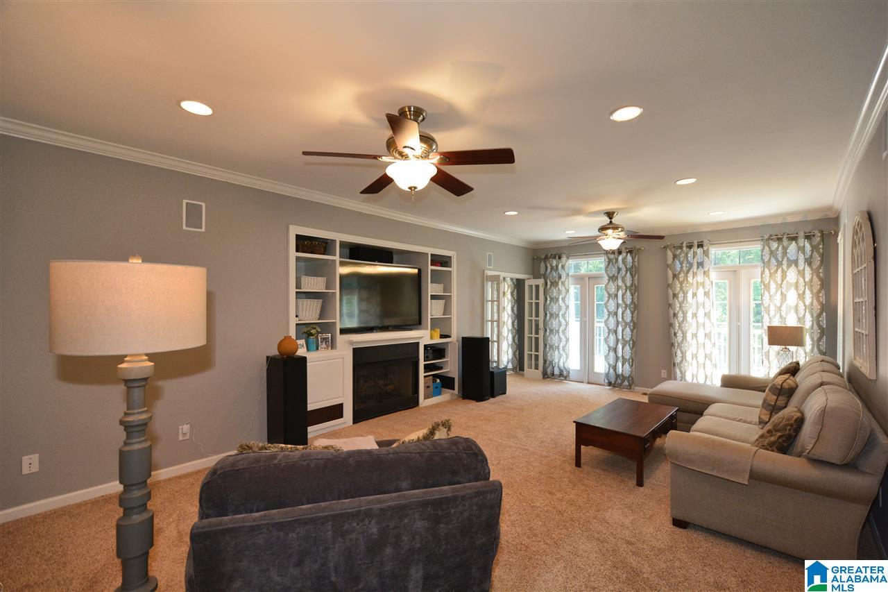 245 Arbor Court Sterrett, AL 35147 - Photo 7 of 47