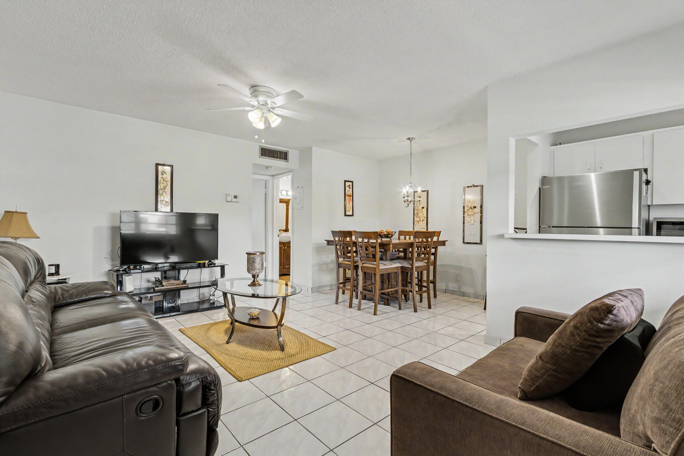 5300 Washington Street, Unit E208 Hollywood, FL 33021 - Photo 10 of 52 5300-7