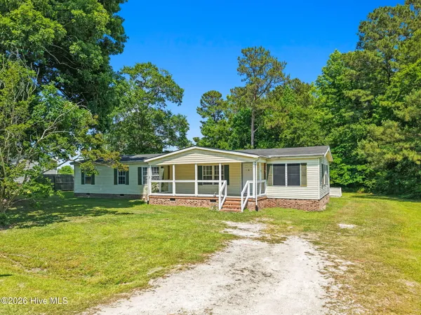 $175,000 | 51 King Arthur Drive, Whiteville, NC 28472
