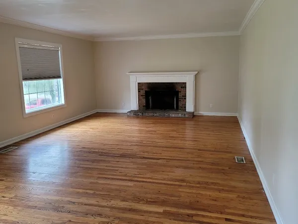 $2,095 | 144 Robinhood Circle, Hendersonville, TN 37075