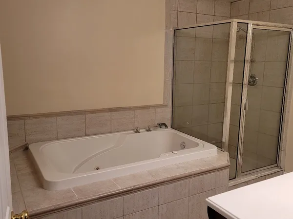 $2,095 | 144 Robinhood Circle, Hendersonville, TN 37075