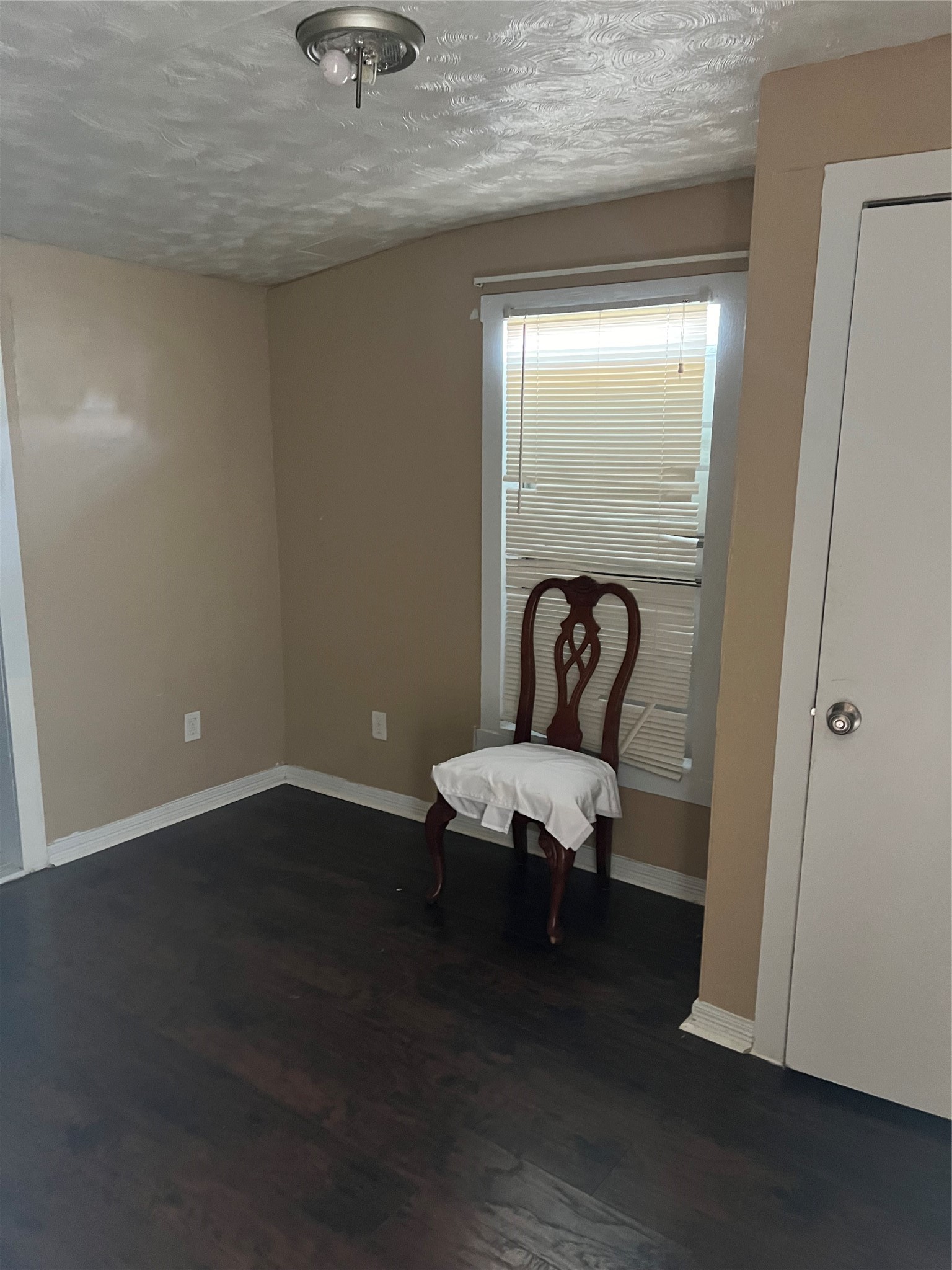 122 Redan Street Houston, TX 77009 - Photo 5 of 6