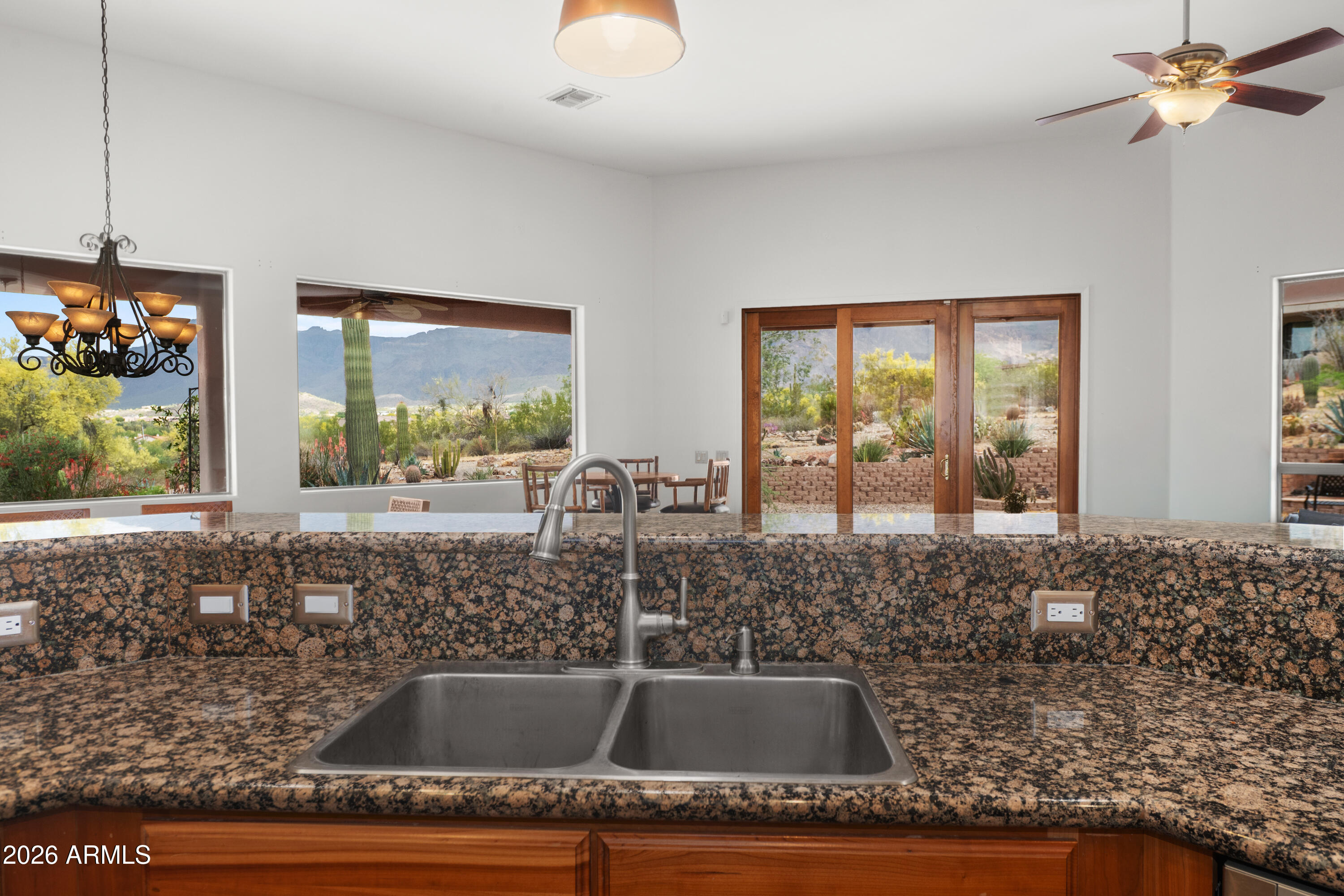 5175 South Kings Ranch Road Gold Canyon, AZ 85118 - Photo 29 of 87 5175-S-Kings-Ranch-Road-25