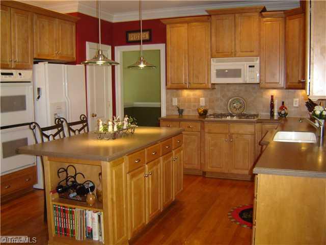 8530 Rosedale Drive Oak Ridge, NC 27310 - Photo 6 of 16 Kitchen.