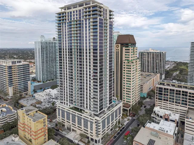 $9,800 | 275 1st Avenue South, Unit 1903, St. Petersburg, FL 33701