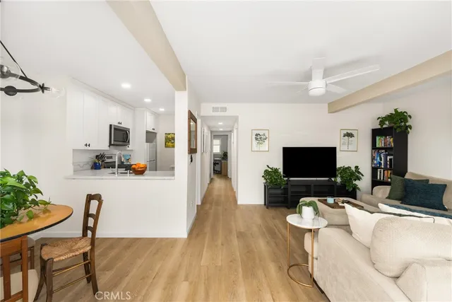 $719,000 | 16 Oval Irvine Ca, Irvine, CA 92604