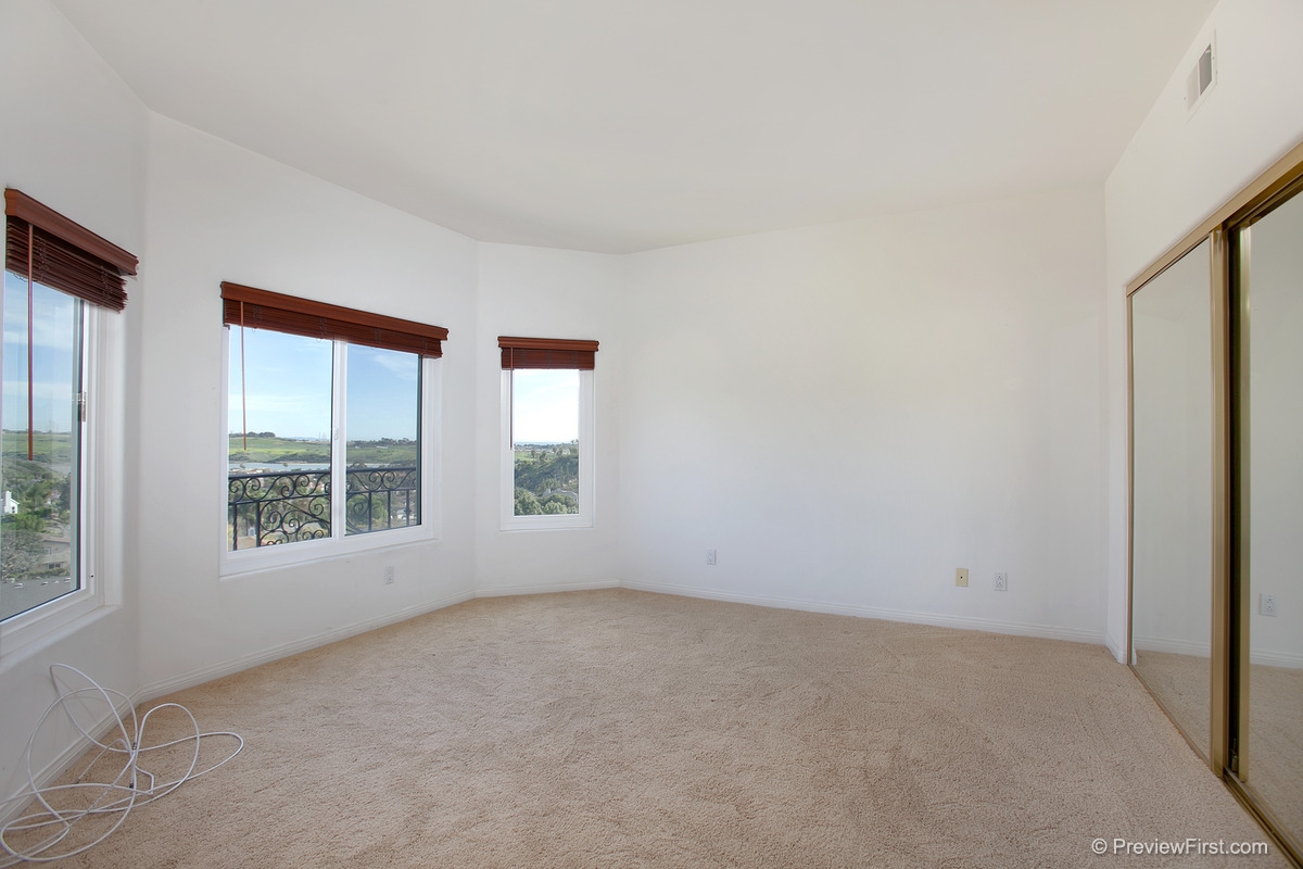 4388 Yuki Lane Carlsbad, CA 92008 - Photo 18 of 25