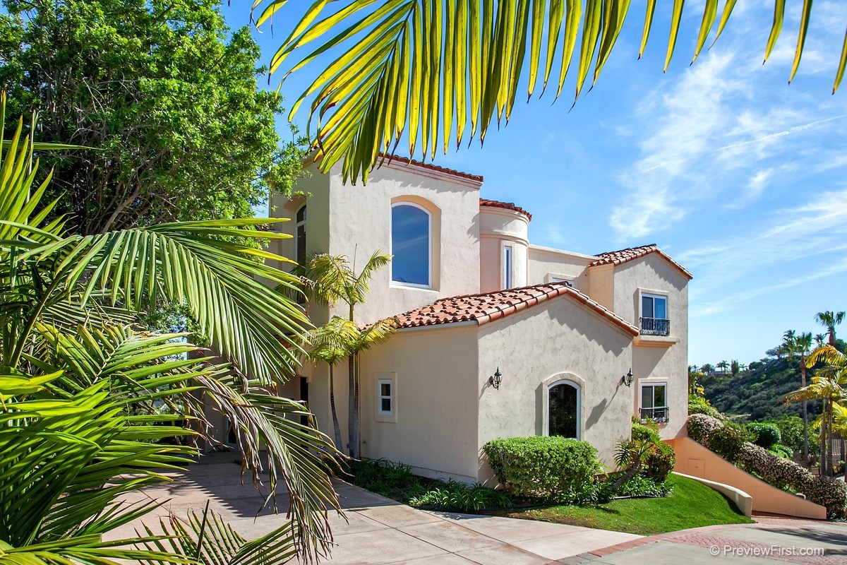 4388 Yuki Lane Carlsbad, CA 92008 - Photo 5 of 25