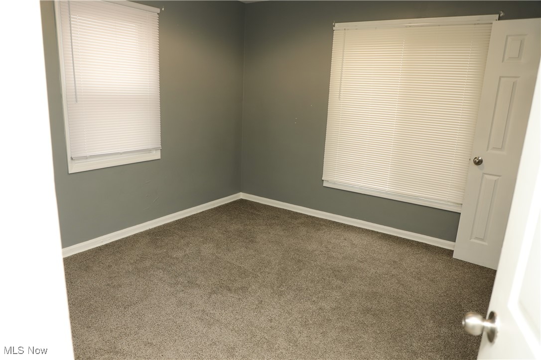 1008 Woodview Road Cleveland, OH 44121 - Photo 15 of 38 Gallery Image 15