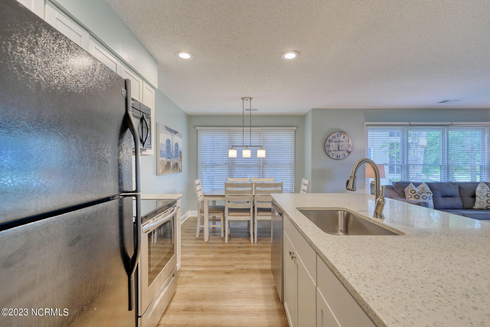219 Clubhouse Road, Unit 403 Sunset Beach, NC 28468 - Photo 8 of 44 37-web-or-mls-IMG_0824_26
