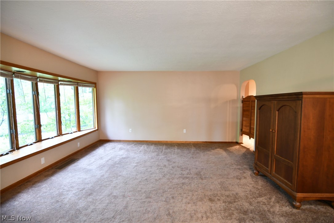 828 Brunsdorph Road Fairlawn, OH 44333 - Photo 5 of 35