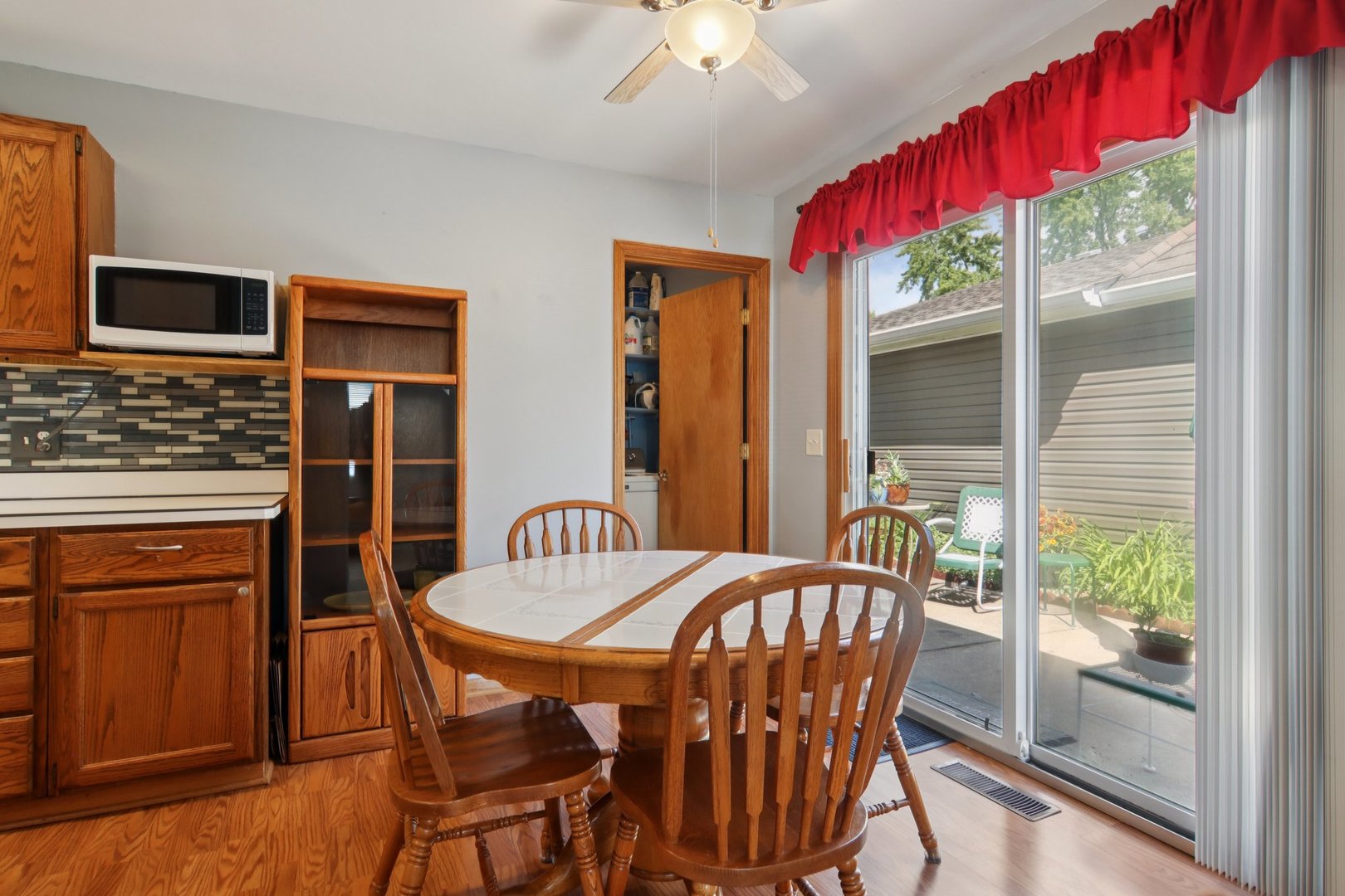 114 Heathgate Road Montgomery, IL 60538 - Photo 8 of 29