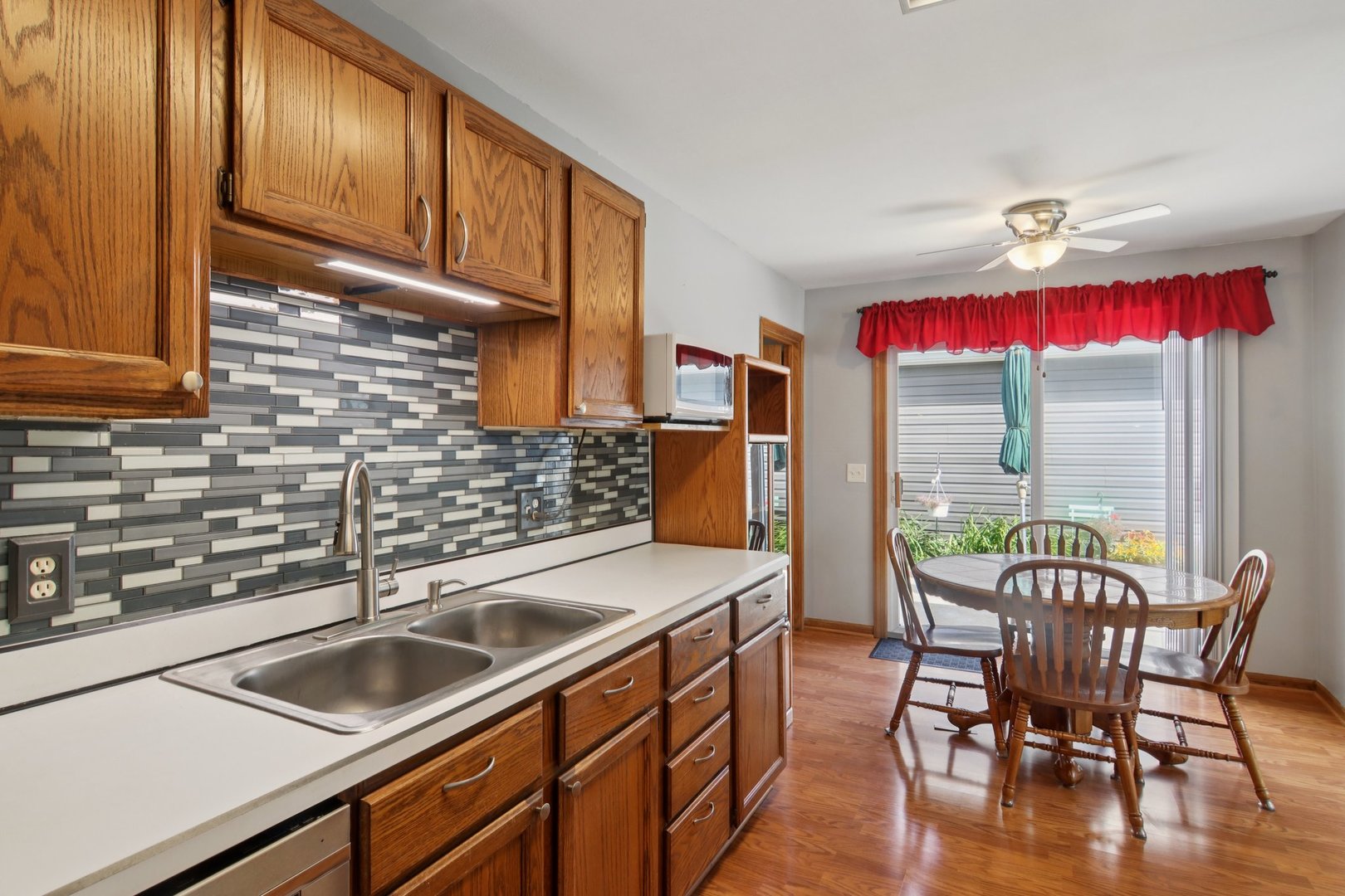 114 Heathgate Road Montgomery, IL 60538 - Photo 9 of 29