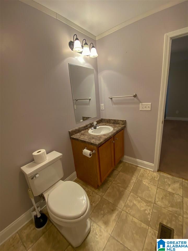98 Nikki Lane Warrior, AL 35180 - Photo 3 of 38