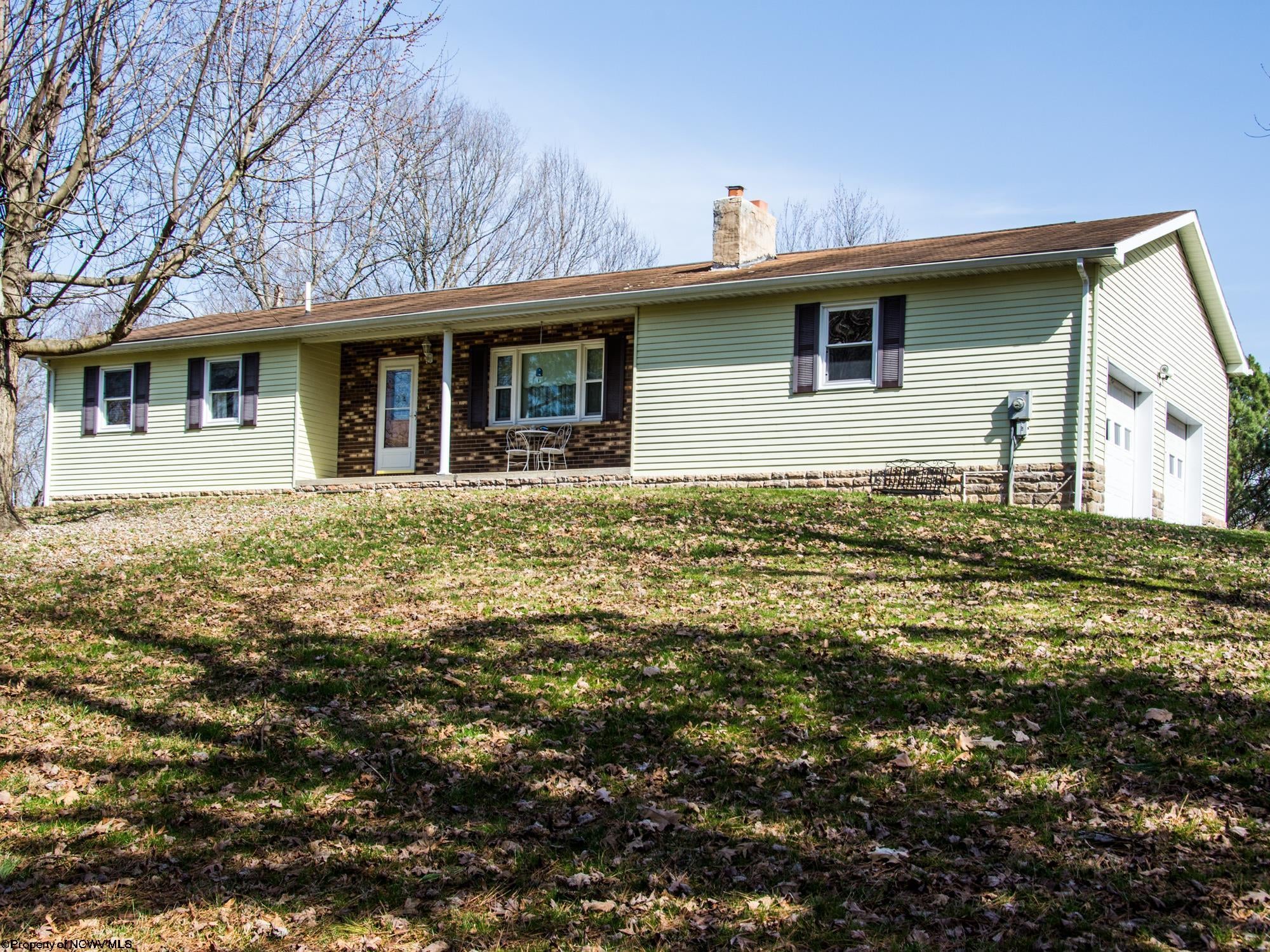72 Five Forks Road Fairmont, WV 26554 - Photo 2 of 23 Gallery Image 2