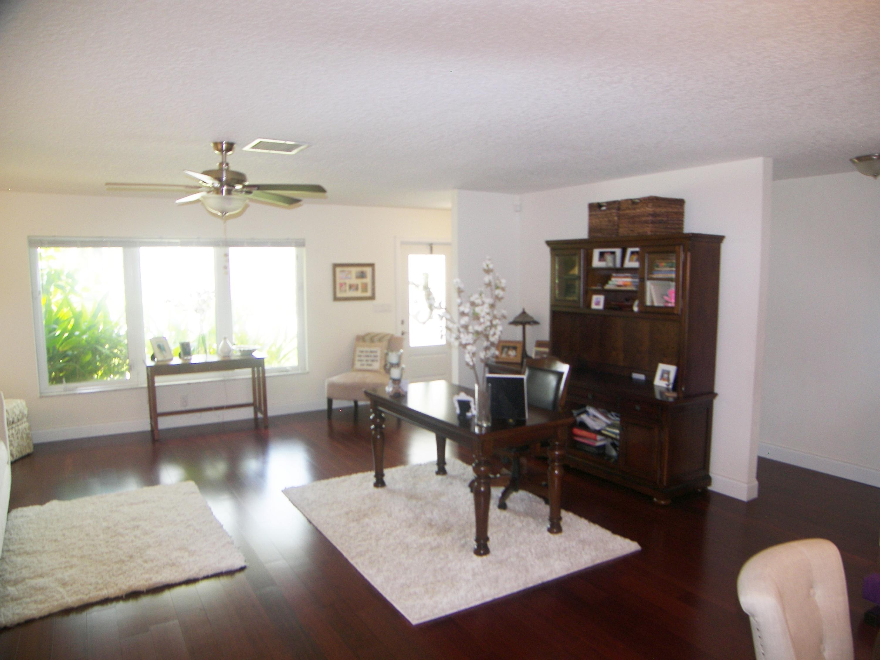 1365 Southwest 12th Avenue Boca Raton, FL 33486 - Photo 5 of 36 Living Room