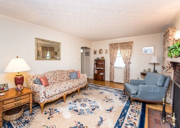 6 Wilmot Road Waltham, MA 02453 - Photo 6 of 16 Gallery Image 6