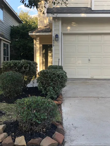 $2,150 | 5639 Stonecloud Lane, Katy, TX 77494