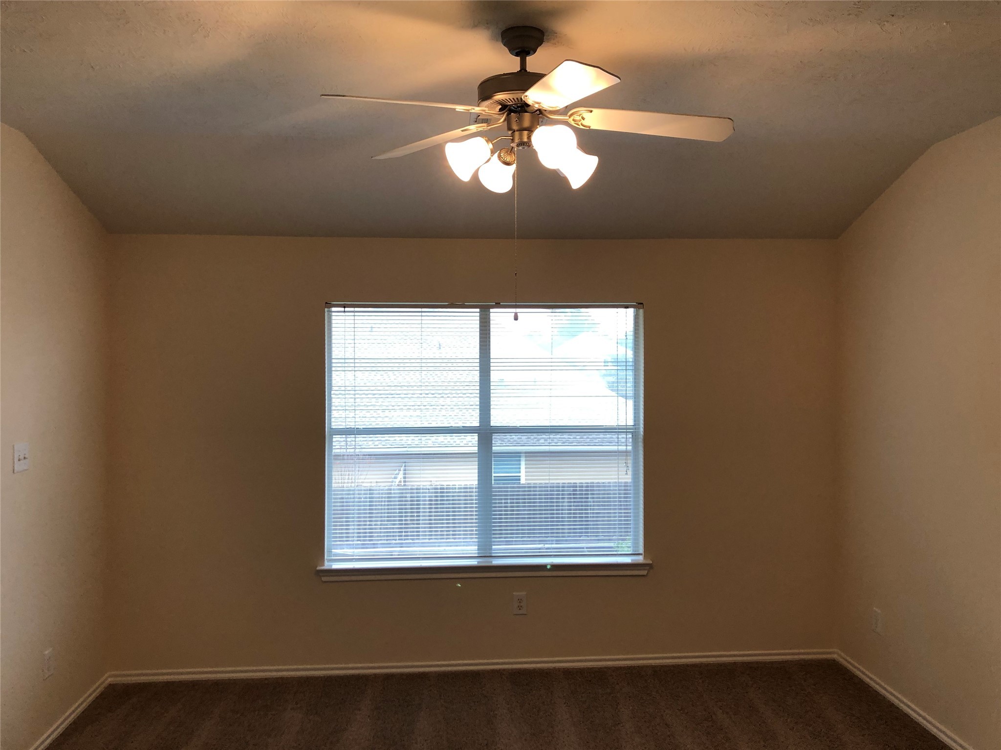 5639 Stonecloud Lane Katy, TX 77494 - Photo 22 of 43 Master Bedroom.