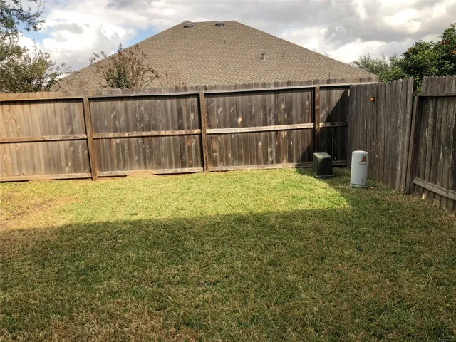 $2,150 | 5639 Stonecloud Lane, Katy, TX 77494