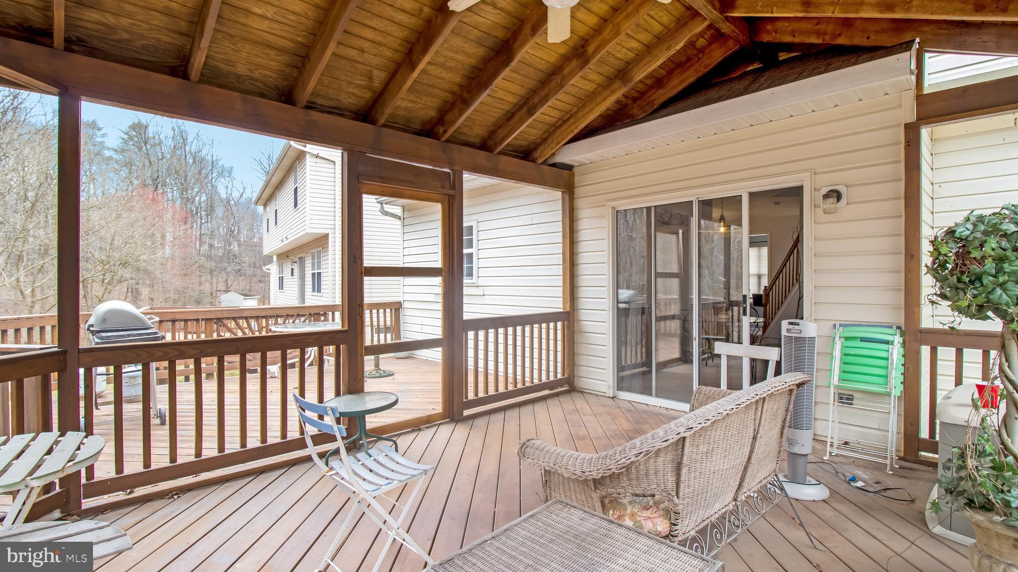 9621 Utica Place Springdale, MD 20721 - Photo 17 of 42 Gallery Image 17