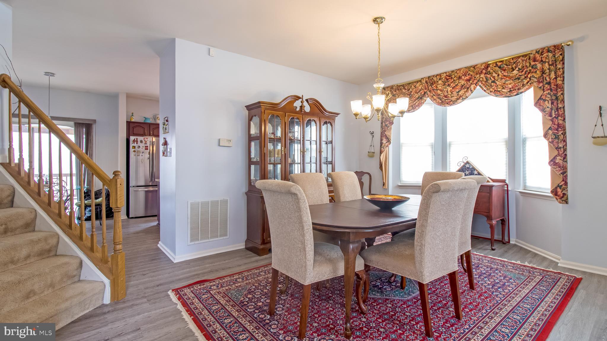 9621 Utica Place Springdale, MD 20721 - Photo 5 of 42 Dining Room