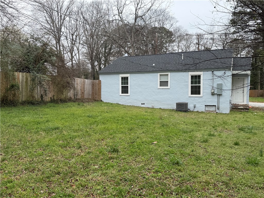 620 East Orr Street Anderson, SC 29621 - Photo 4 of 22 This charming home offers a tranquil setting with a generous yard and privacy fence.