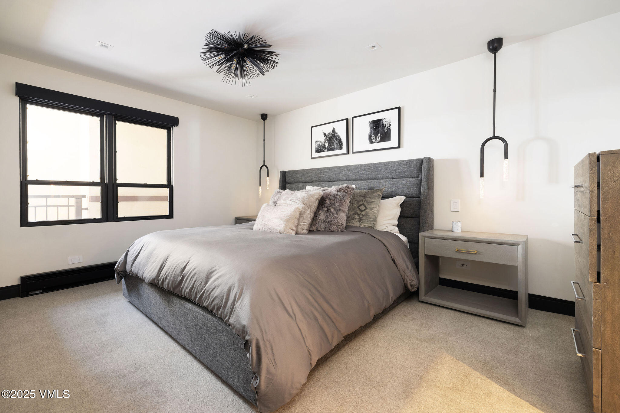 684 West Lionshead Circle, Unit 304 Vail, CO 81657 - Photo 11 of 26 montaneros_304_interior_bed02