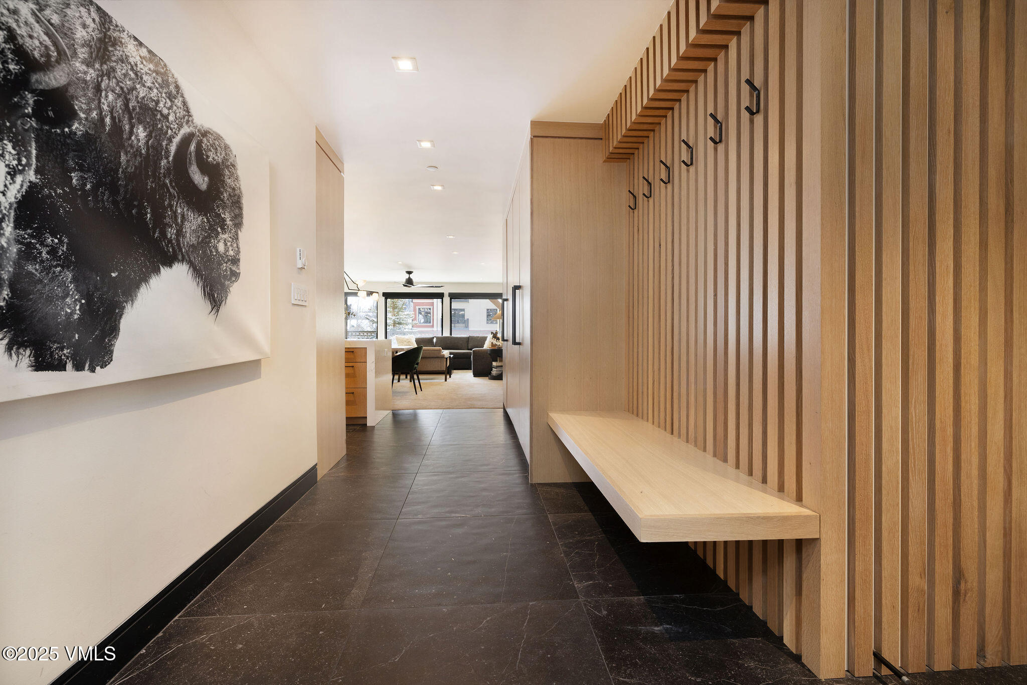 684 West Lionshead Circle, Unit 304 Vail, CO 81657 - Photo 2 of 26 montaneros_304_interior_entry