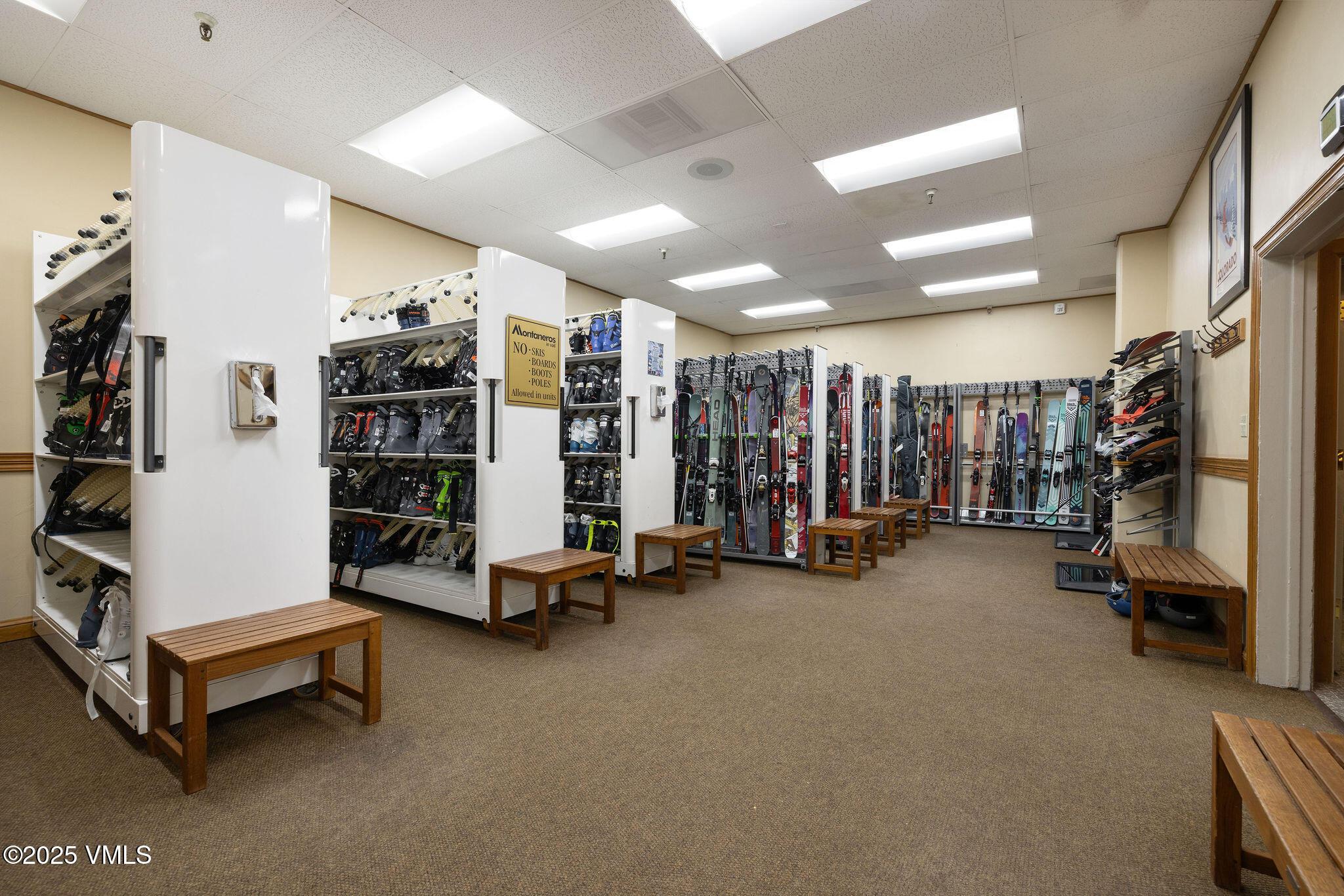 684 West Lionshead Circle, Unit 304 Vail, CO 81657 - Photo 24 of 26 2502_montaneros_ammenities_lockers_a