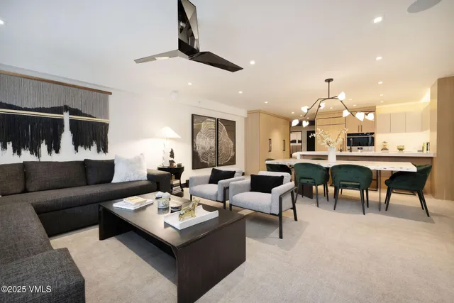 $3,495,000 | 684 West Lionshead Circle, Unit 304, Vail, CO 81657