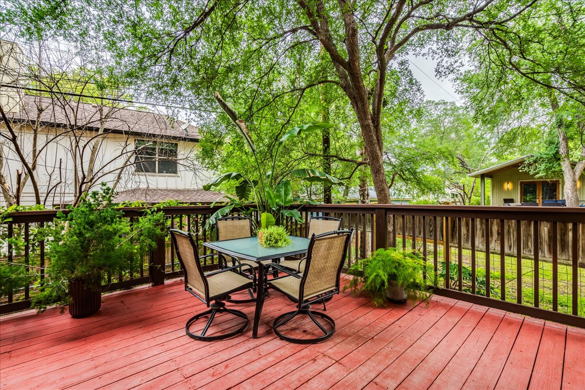3012 South 4th Street, Unit B Austin, TX 78704 - Photo 30 of 40 Deck off of the living area for entertaining.